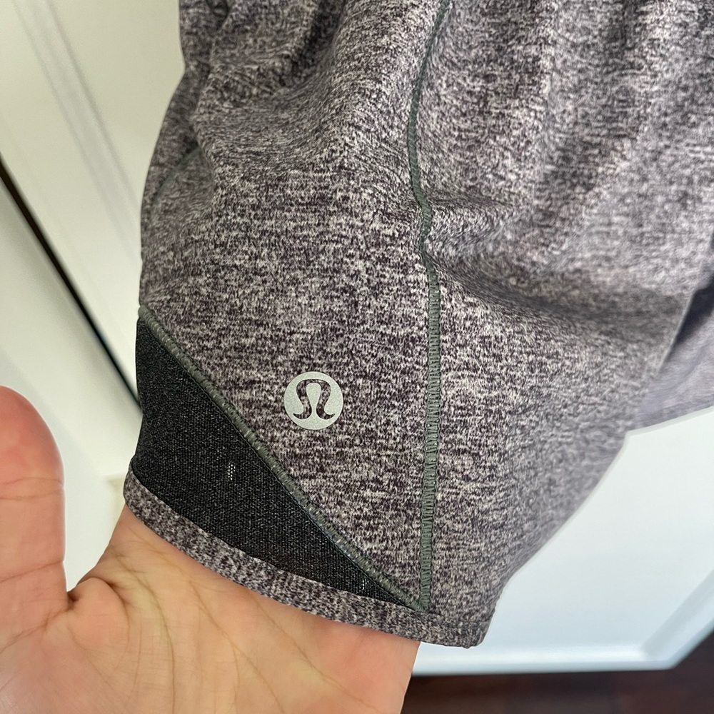 Hotty Hot Lined Short 2.5"